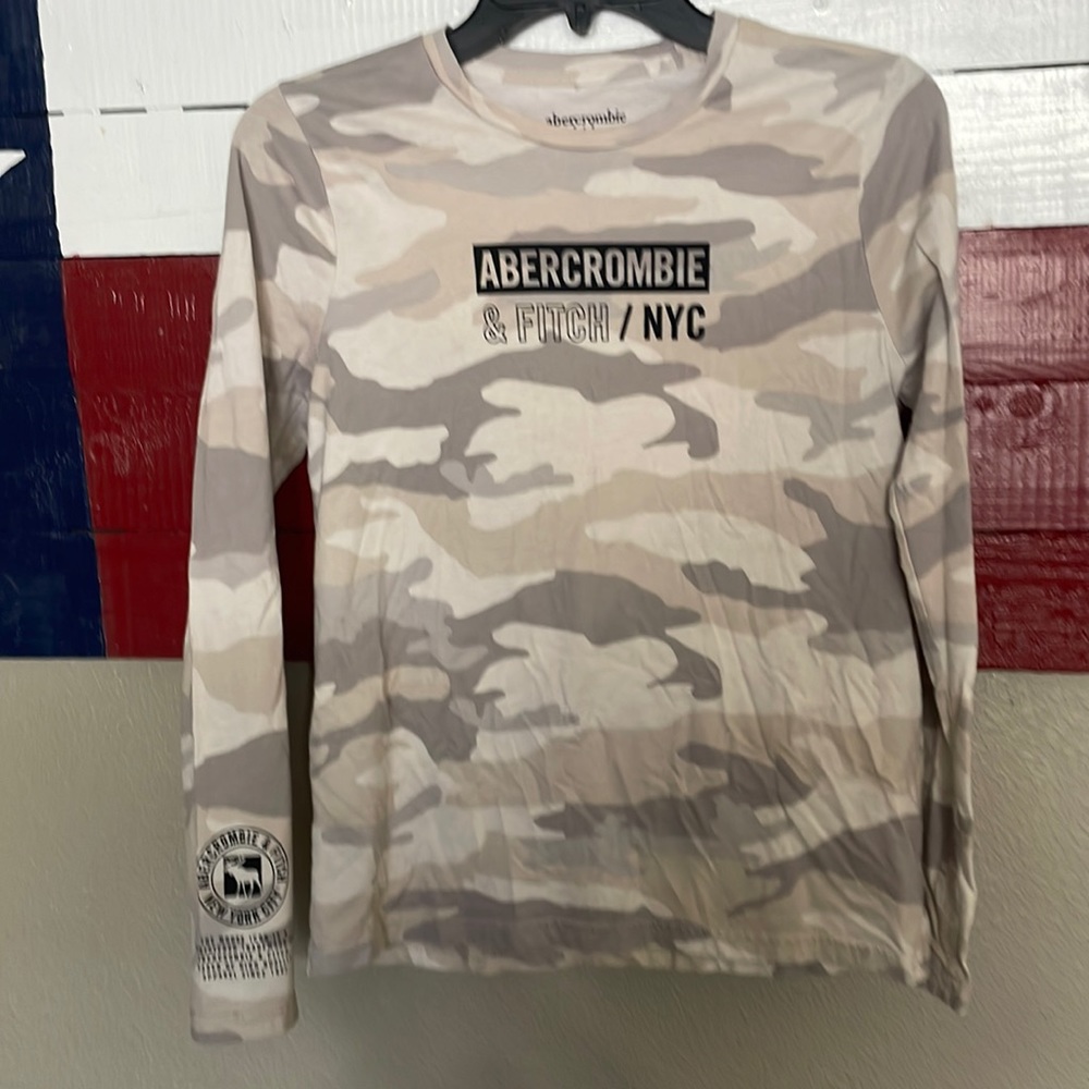 Abercrombie kids Desert camo  long sleeve tshirt